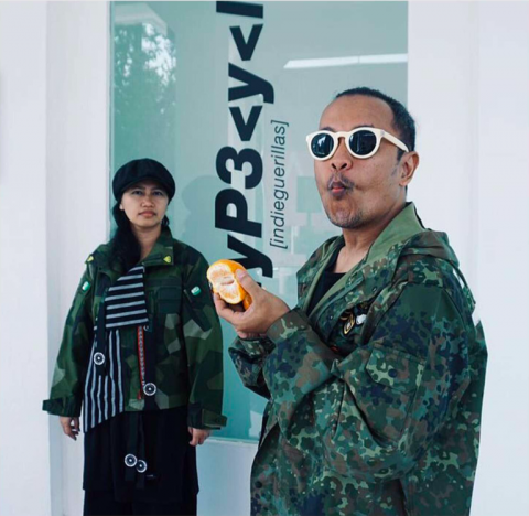 Bringing Pop to the Contemp – indieguerillas | Stickerbomb