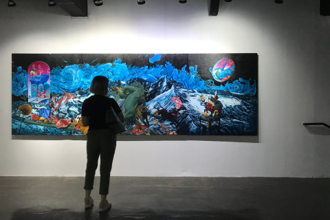 Gilang Fradika Gelar Pameran “(UN)COVER” Sebagai Tafsiran Kehidupan di Dunia | Whiteboard Journal