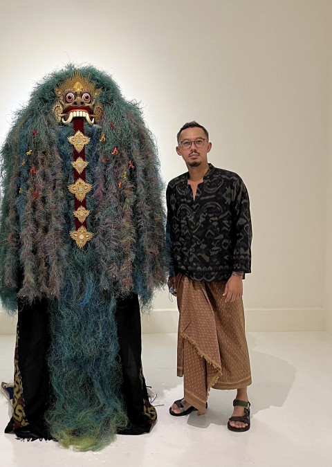 Weaving the Ocean with Ari Bayuaji | Art and Market