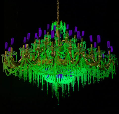 Uranium glass chandeliers banned from Shanghai exhibition | The Art Newspaper